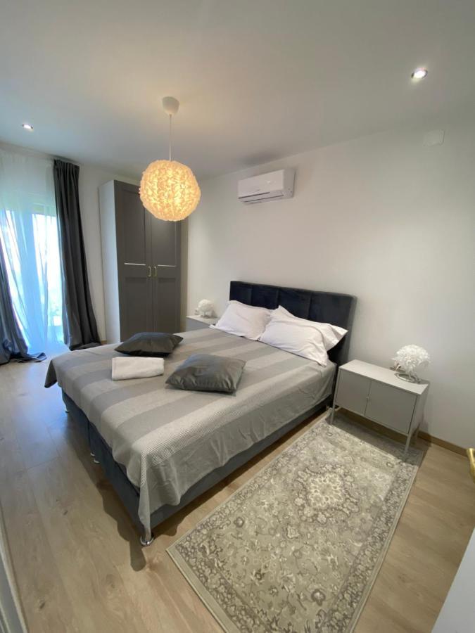 M&M Spalato Residence โซลิน ภายนอก รูปภาพ