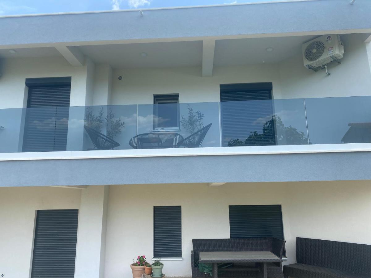M&M Spalato Residence โซลิน ภายนอก รูปภาพ
