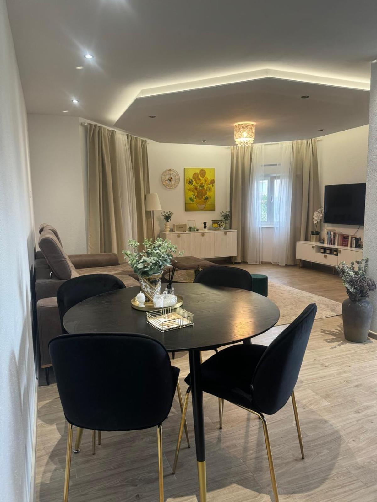 M&M Spalato Residence โซลิน ภายนอก รูปภาพ